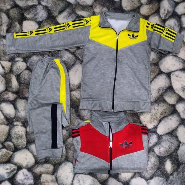 ست سویشرت شلوار ورزشی بچگانه st36y