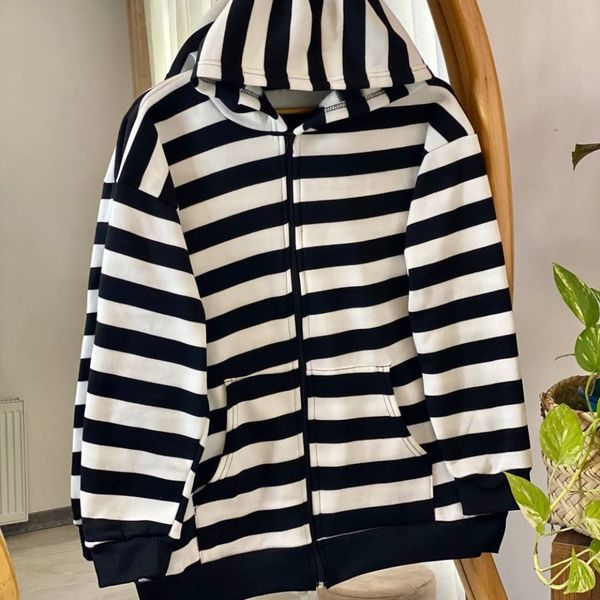 سویشرت راه راه