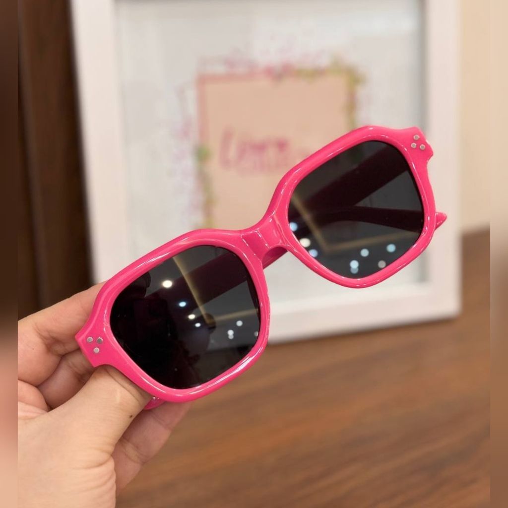 مشخصات عینک آفتابی یووی400 سلین