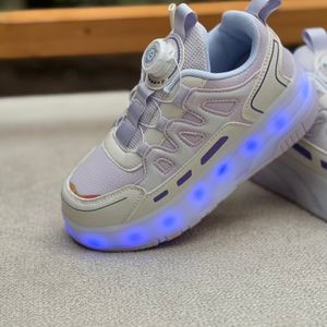 خرید اینترنتی قیمت کتونی بچگانه اسکیتی طرح سه خط کد 4091705