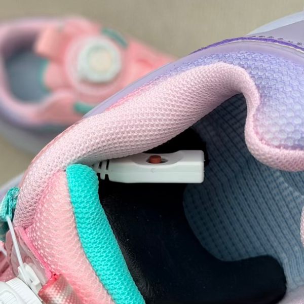 کتونی بچگانه اسکیتی طرح زیگزاگی کد 4091704