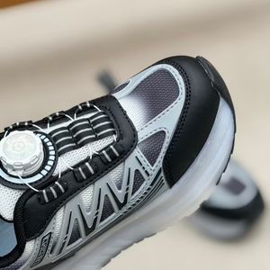 خرید اینترنتی قیمت کتونی بچگانه اسکیتی طرح زیگزاگی کد 4091703