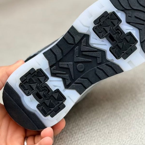 کتونی بچگانه اسکیتی طرح زیگزاگی کد 4091703