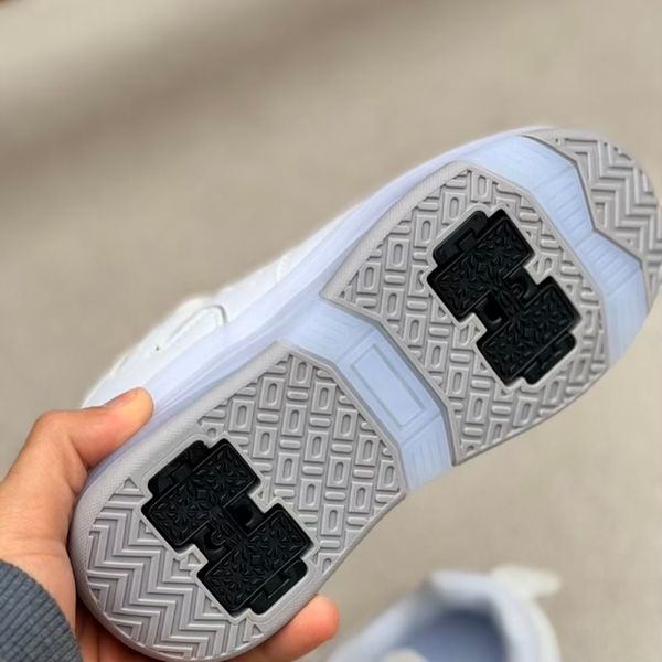 کتونی بچگانه اسکیتی طرح BAB کد 4091702