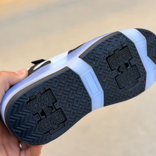 کتونی بچگانه اسکیتی طرح BAB کد 4091701