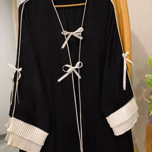 مانتو عبایی پاپیون سفید