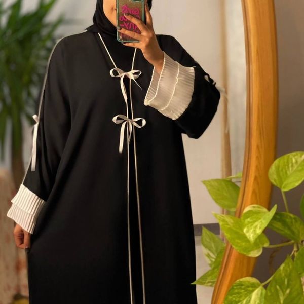 مانتو عبایی پاپیون سفید