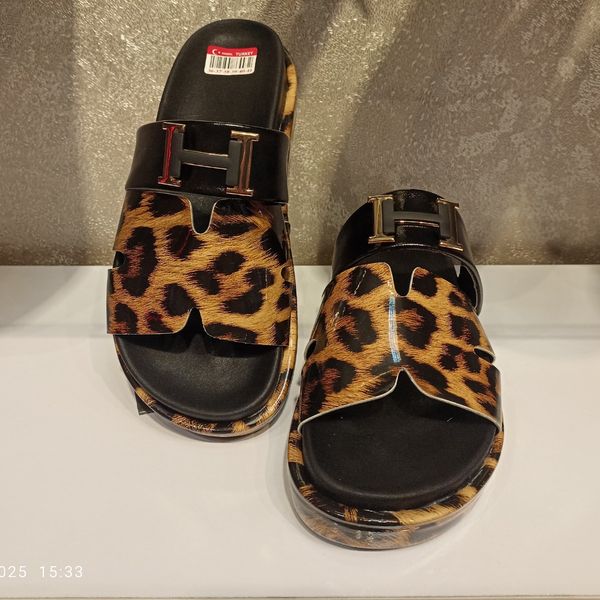 سندل طرح پلنگی