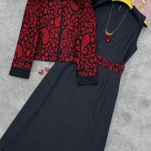 قیمت ست کت و سارافون یلدا