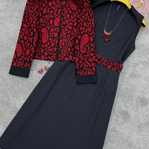 ست کت و سارافون یلدا