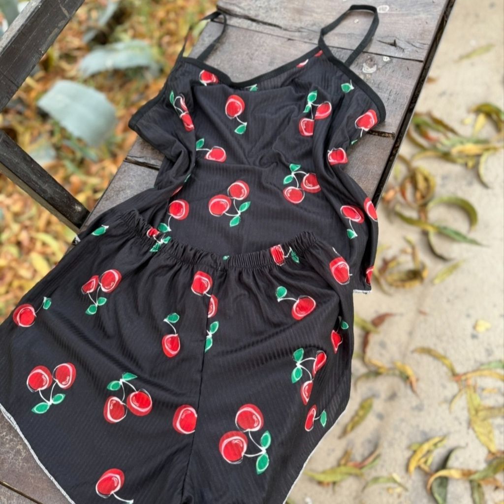 خرید انلاین تاپ و شلوارک نخی