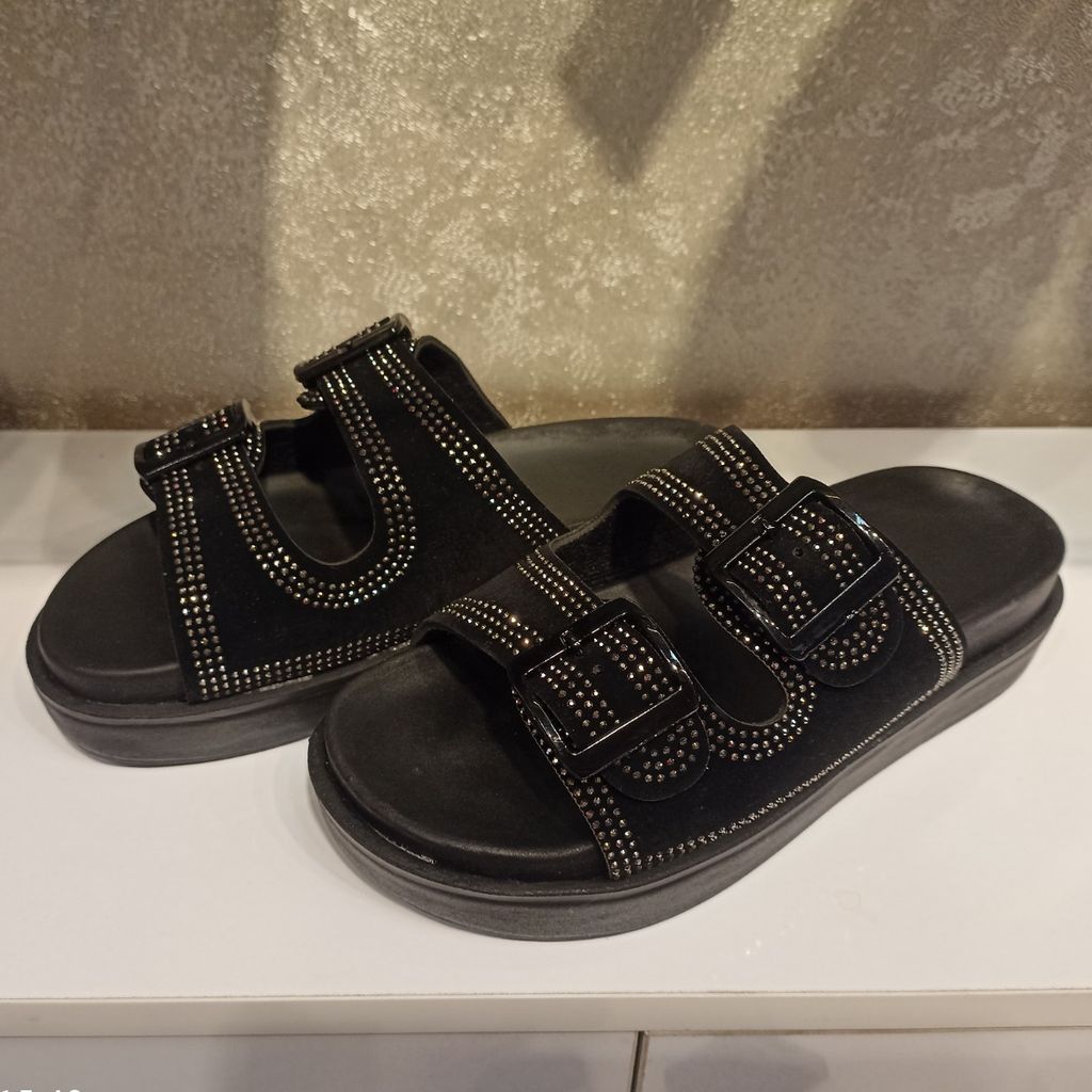 قیمت سندل طرح نگینی