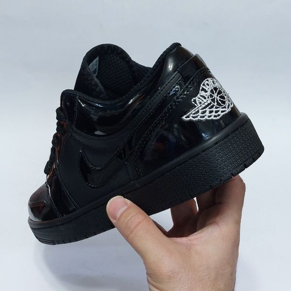 کتانی نایک جردن وان لو ورنی Nike jordan low