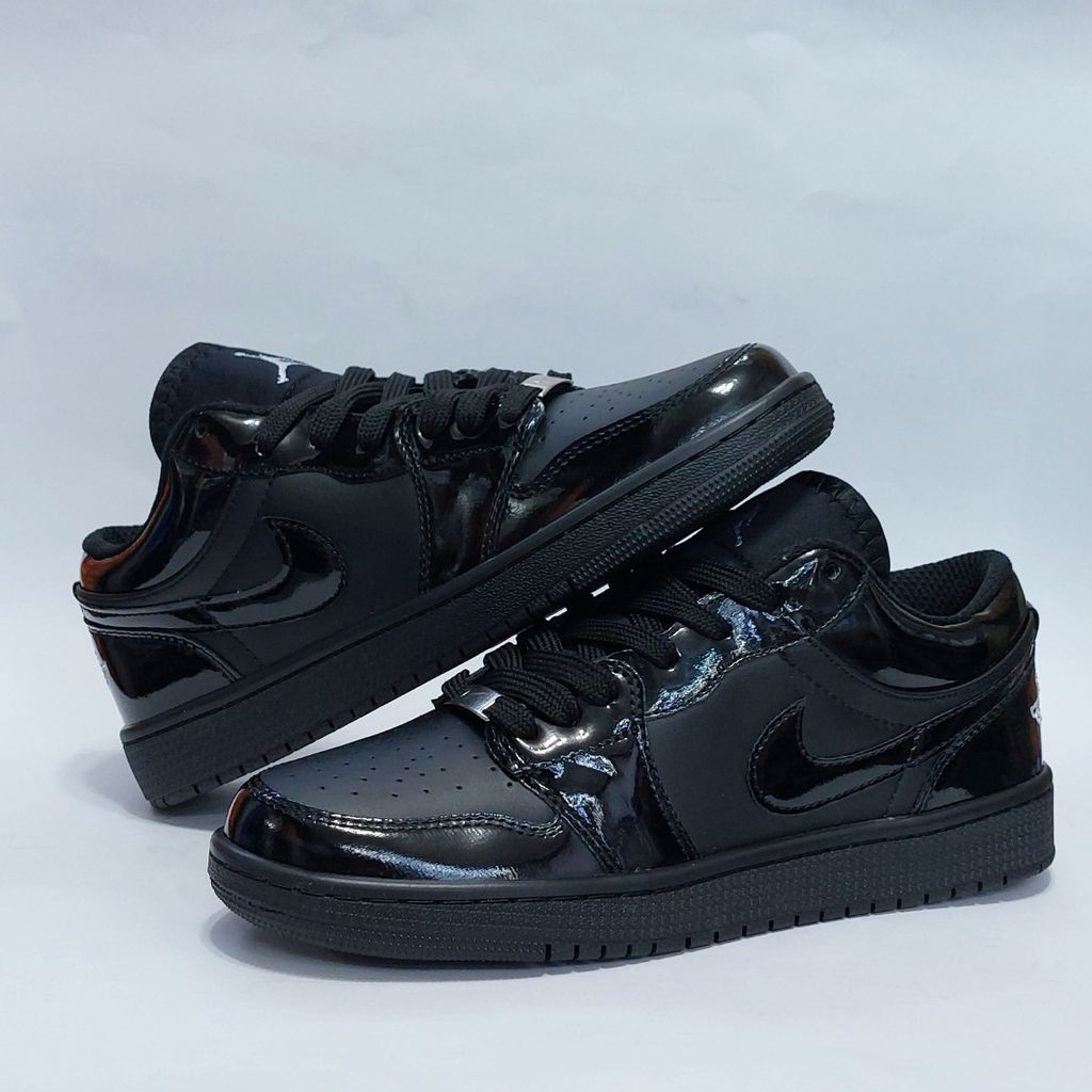 خرید انلاین کتانی نایک جردن وان لو ورنی Nike jordan low