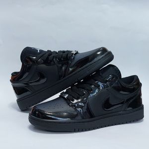 خرید انلاین کتانی نایک جردن وان لو ورنی Nike jordan low