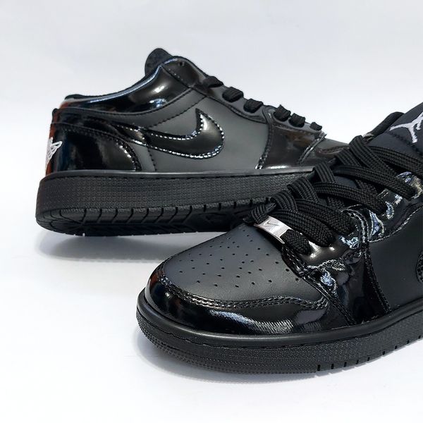 کتانی جردن وان لو ورنی Nike jordan low