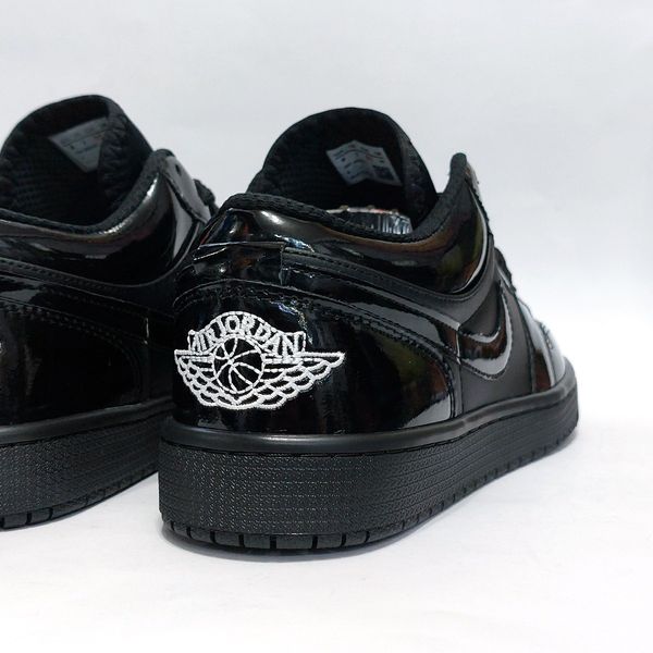 کتانی جردن وان لو ورنی Nike jordan low