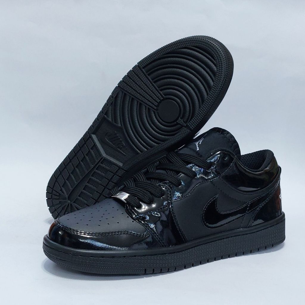 خرید اینترنتی کتانی نایک جردن وان لو ورنی Nike jordan low