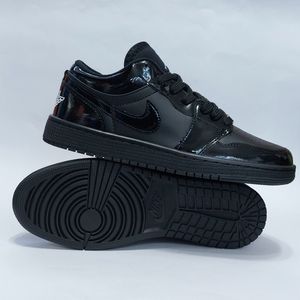 خرید انلاین کتانی نایک جردن وان لو ورنی Nike jordan low