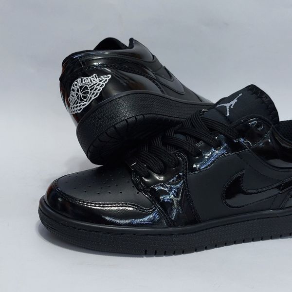 کتانی نایک جردن وان لو ورنی Nike jordan low