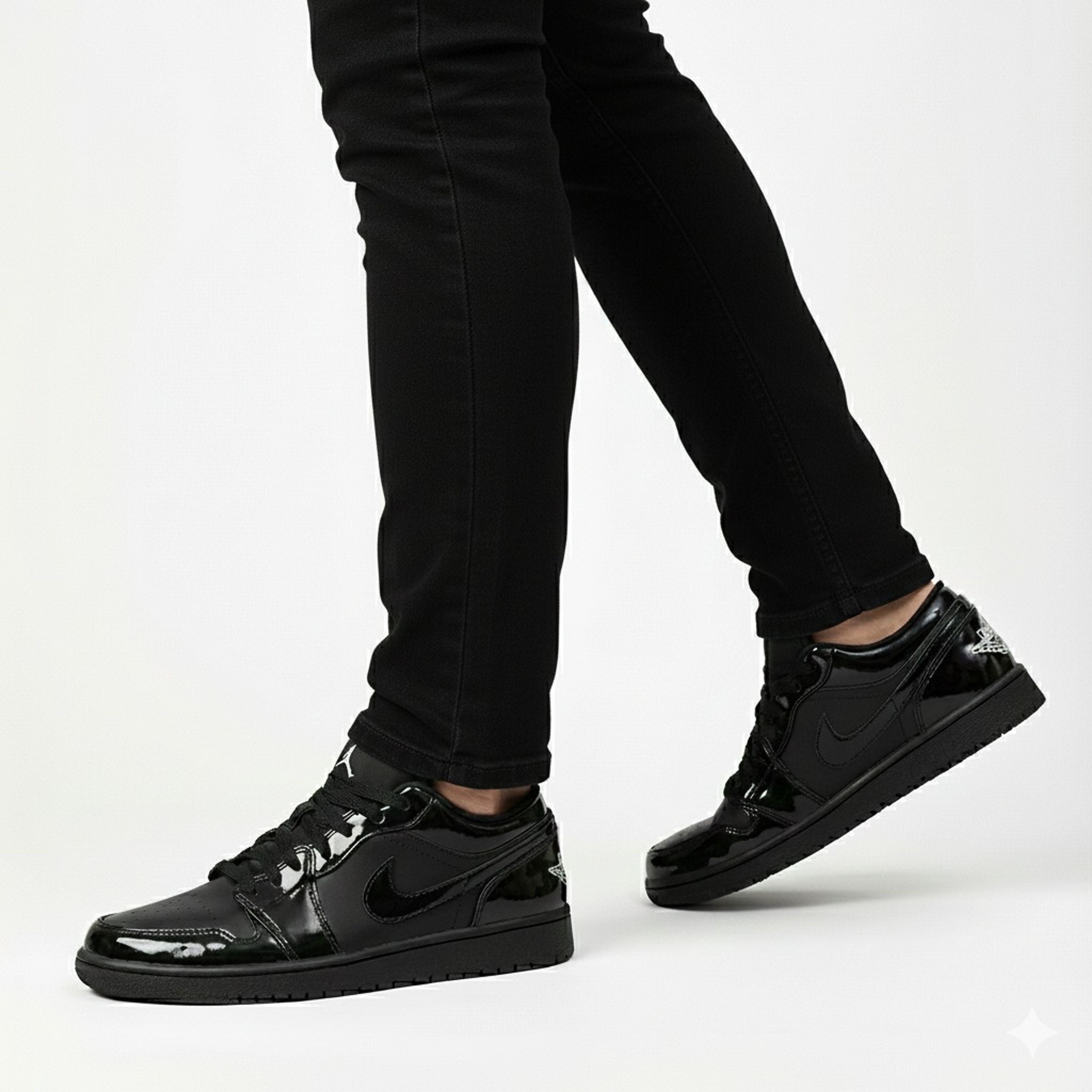 قیمت ارزان کتانی نایک جردن وان لو ورنی Nike jordan low