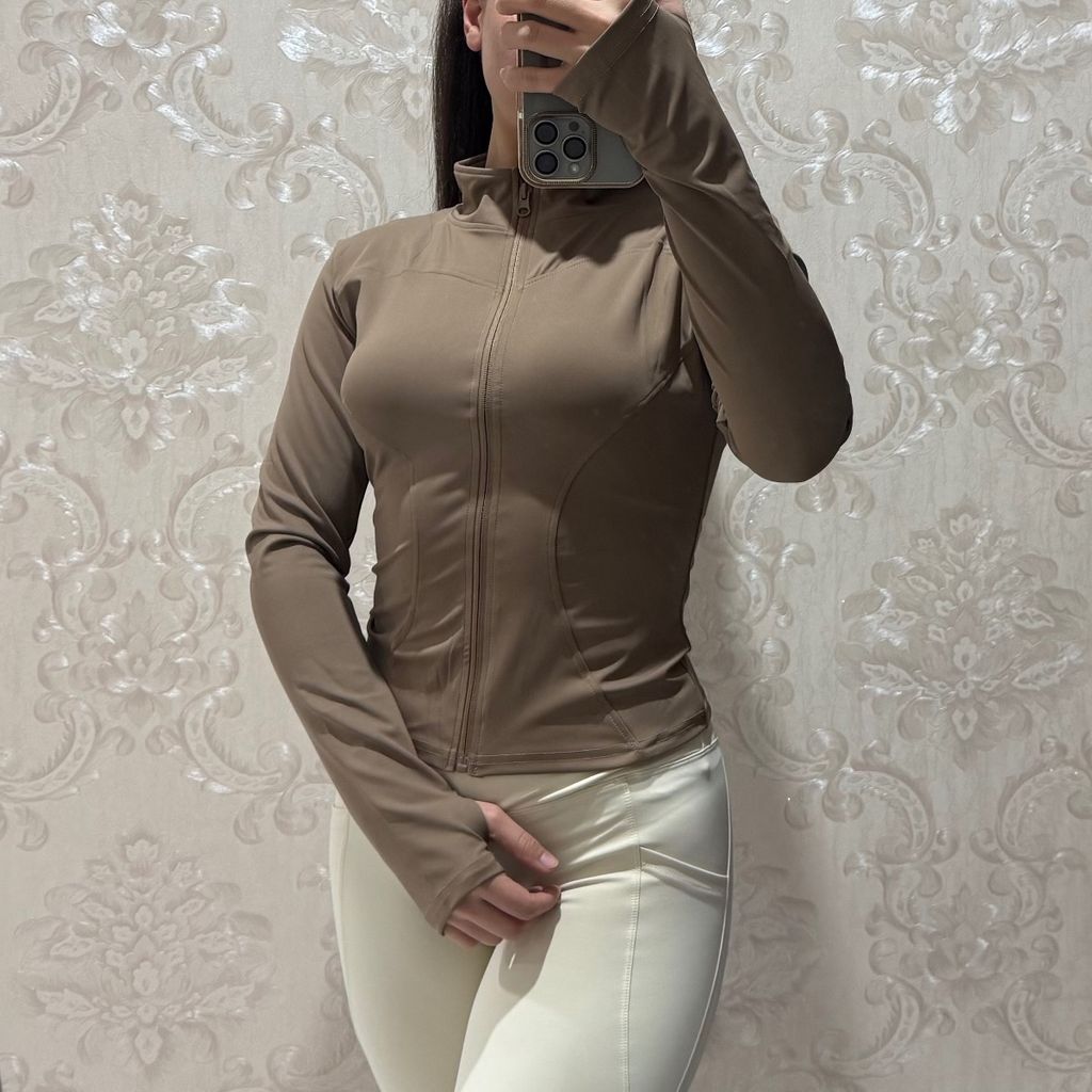 خرید انلاین سویشرت ورزشی زنانه