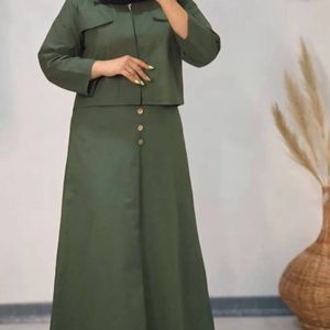 مشخصات : ست کت دامن مینا