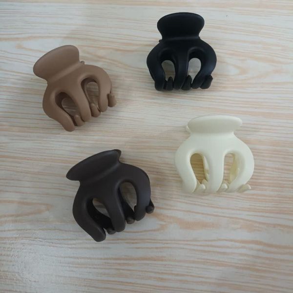 کلیپس مو گوجه ای زنانه kl6t6