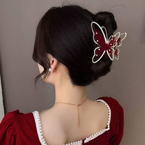 کلیپس مجلسی پروانه مخملی