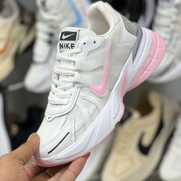 کفش نایک زنانه v2k