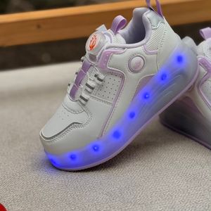 خرید اینترنتی قیمت کتونی بچگانه اسکیتی طرح Fire کد 4091803