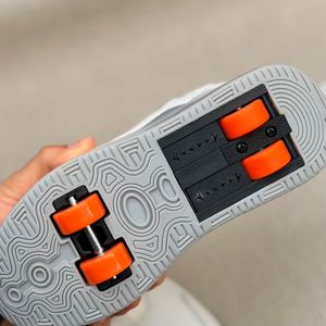 خرید اینترنتی قیمت کتونی بچگانه اسکیتی طرح Fire کد 4091801