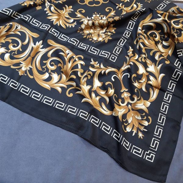 روسری ابریشم تیویل