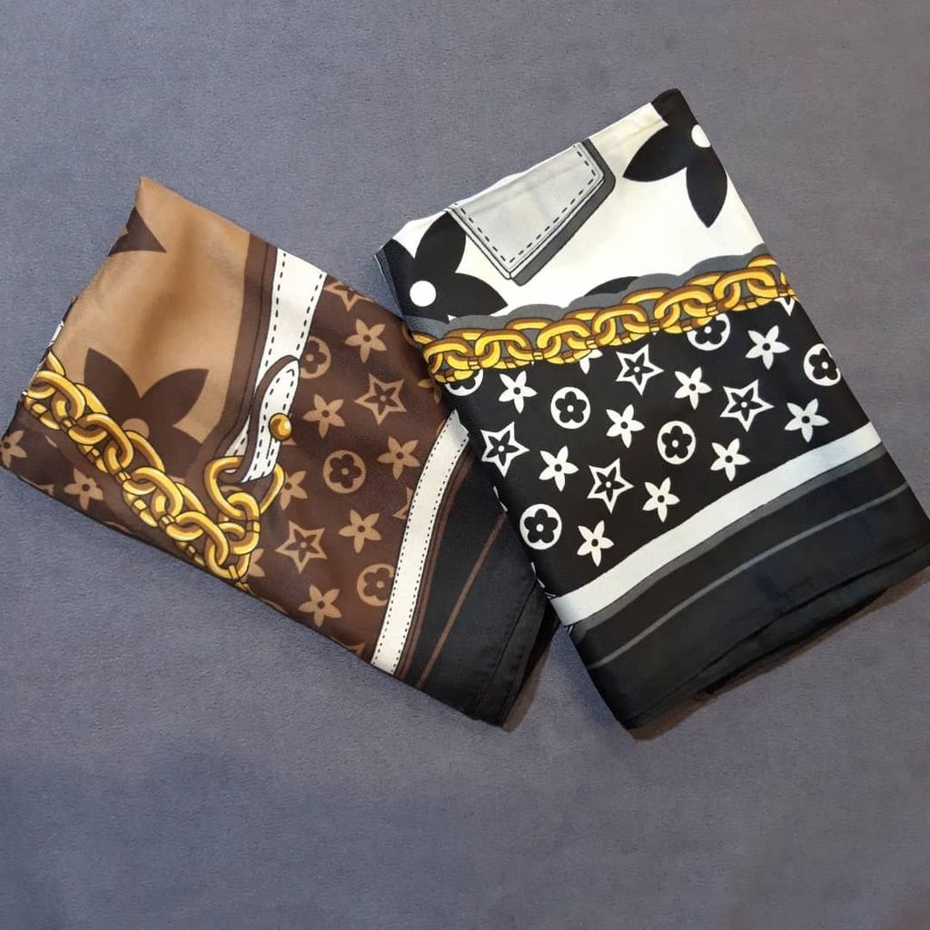 فروش اینترنتی روسری ابریشم تیویل طرحدار