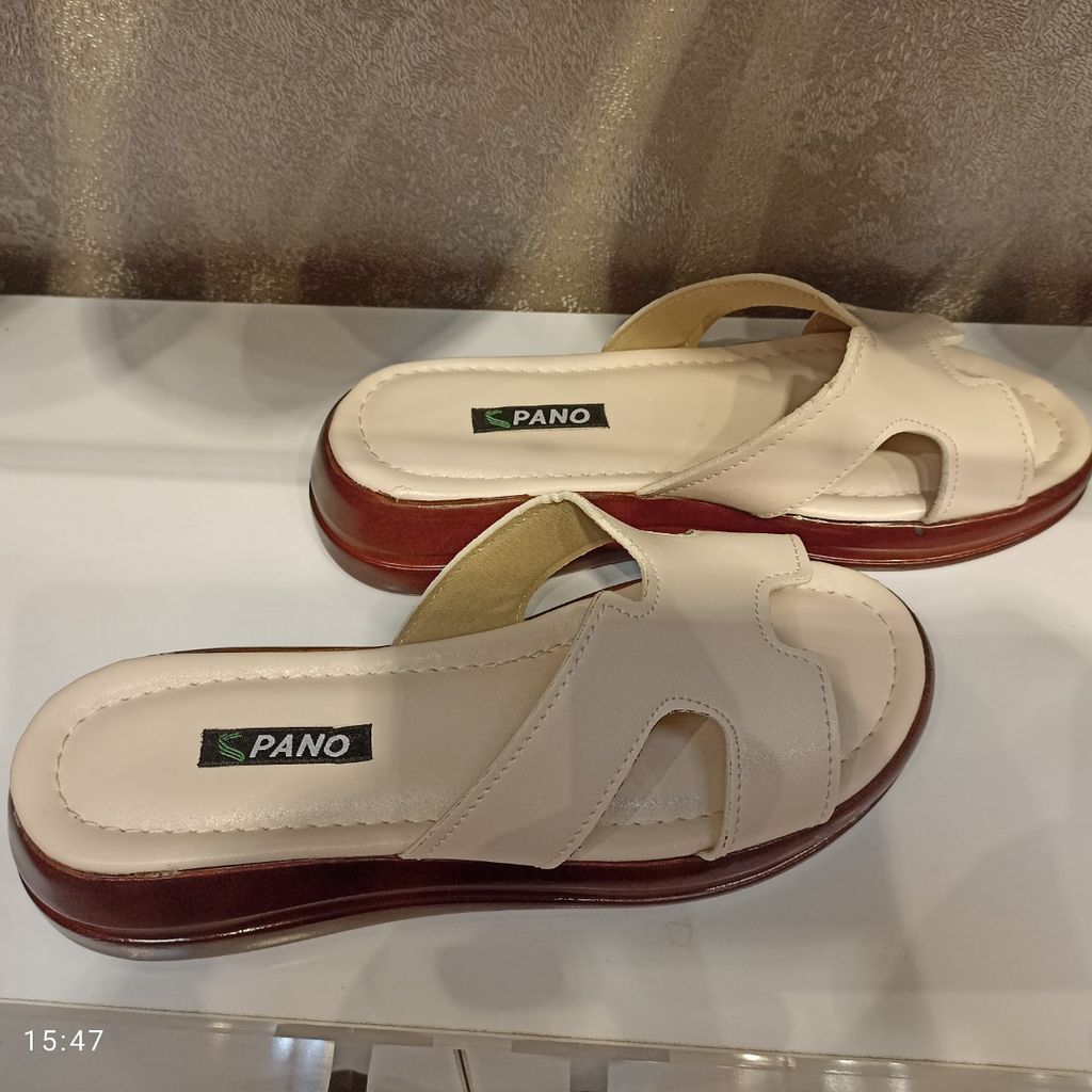 خرید انلاین سندل چرم پانو