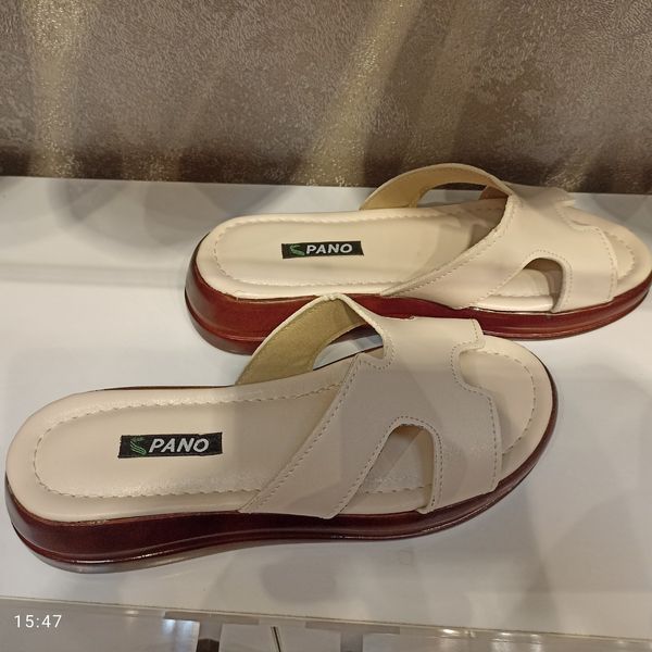 سندل چرم پانو