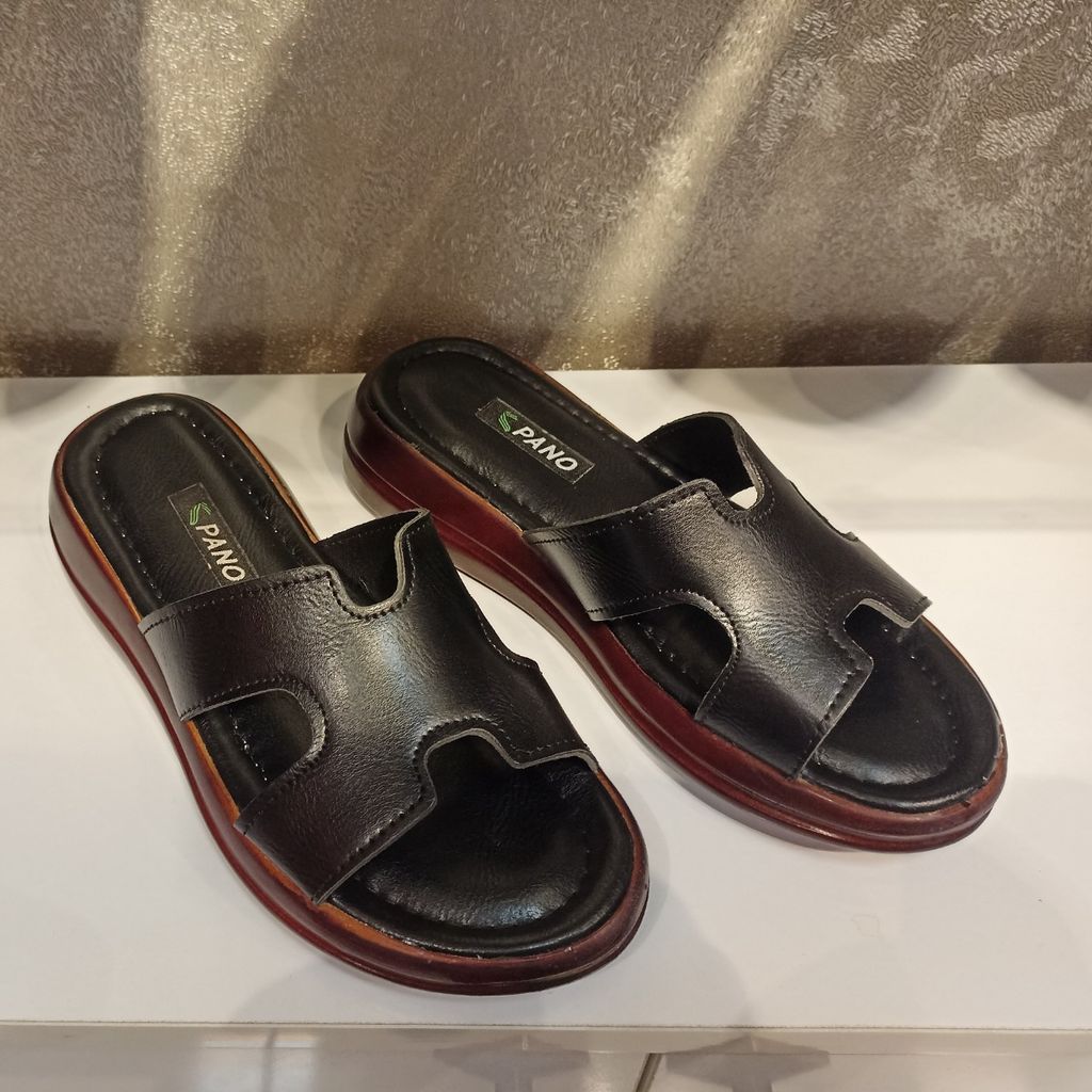 خرید اینترنتی سندل چرم پانو