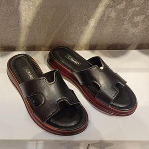 خرید اینترنتی سندل چرم پانو