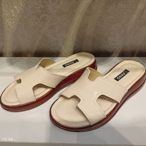 خرید آنلاین سندل چرم پانو