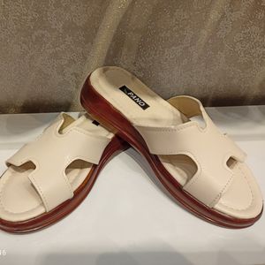 فروش اینترنتی سندل چرم پانو