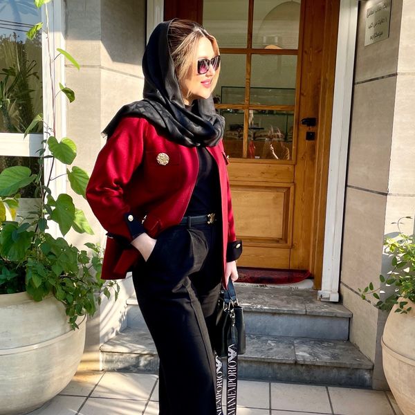 ست کت و شلوار نیـلا ( کالکشن فروزان نریمیسا)