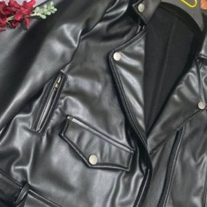 خرید اینترنتی کت چرمی تیلور