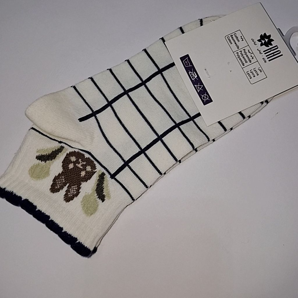 قیمت ارزان جوراب زنانه مادر