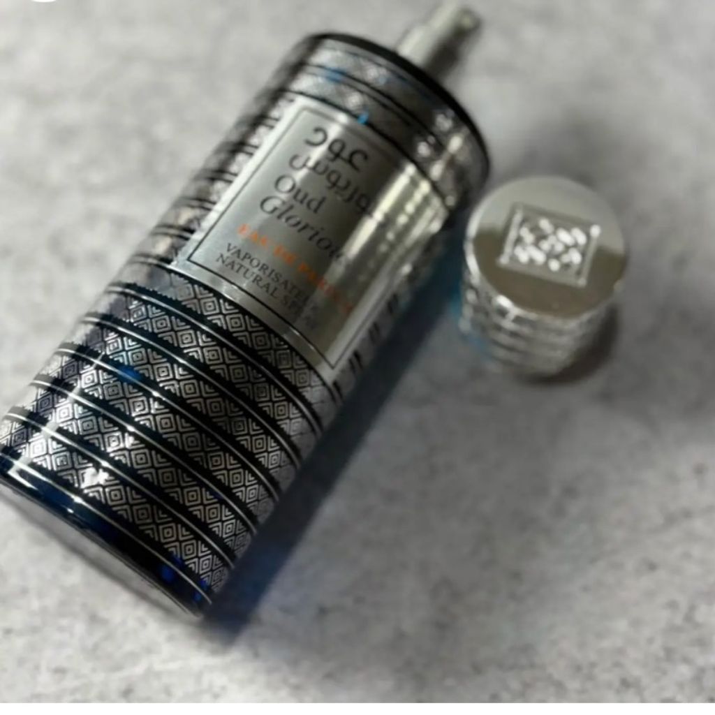 خرید اینترنتی ادکلن گلوریوس عود Oud Glorious امپر (اصلی) 85 میل | رایحه عود و ماراکوجا |