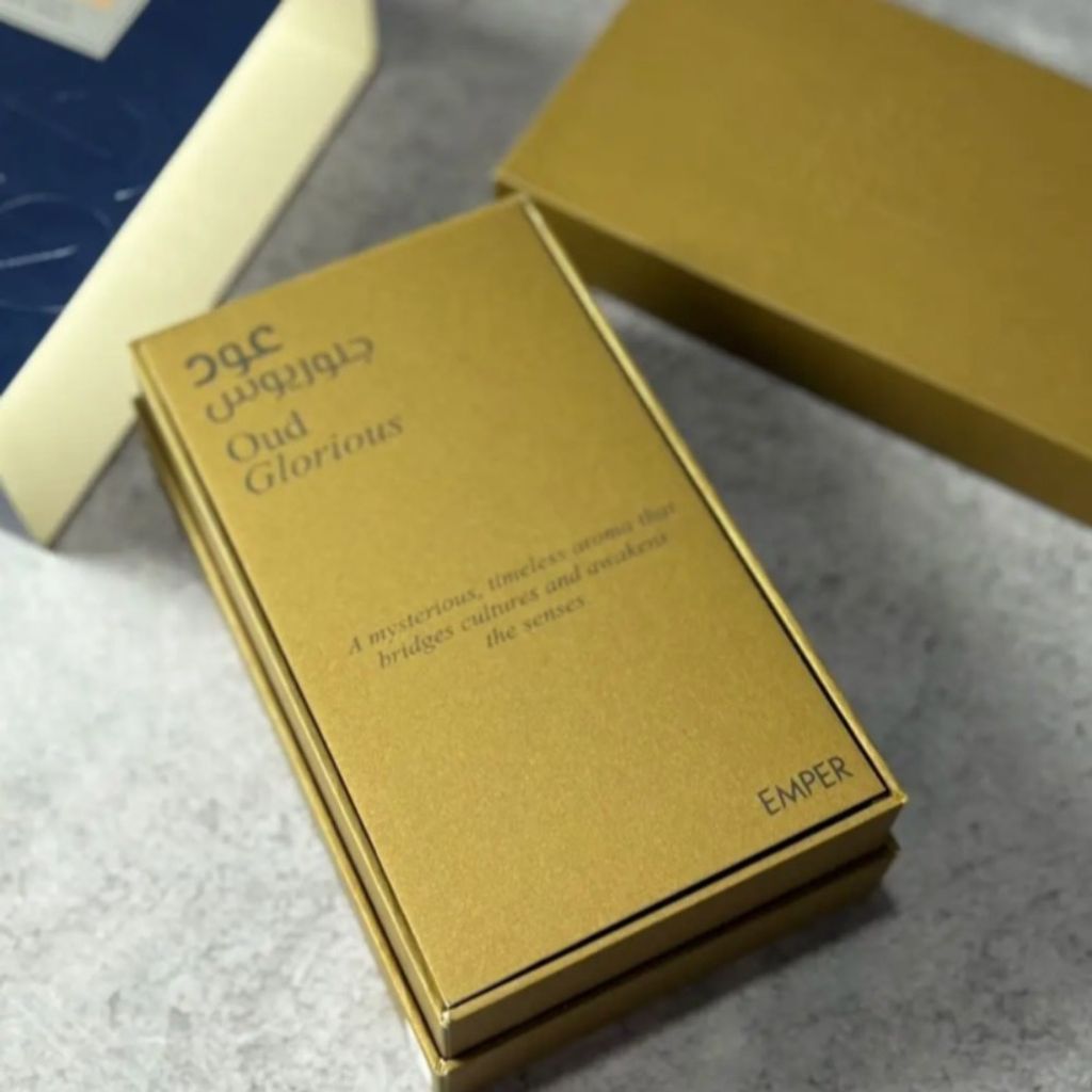 خرید انلاین ادکلن گلوریوس عود Oud Glorious امپر (اصلی) 85 میل | رایحه عود و ماراکوجا |