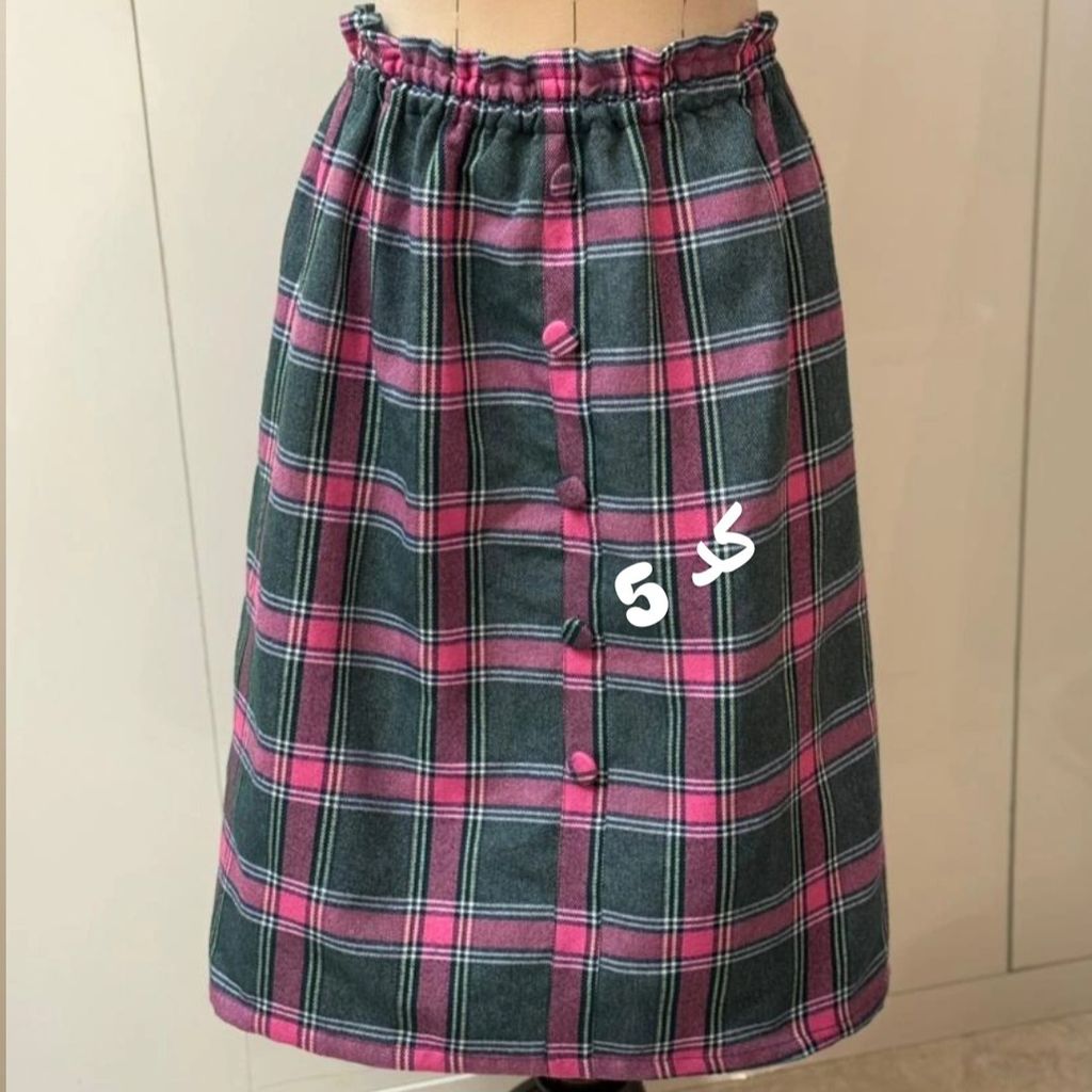 مشخصات دامن پشمی طرح پاییزه