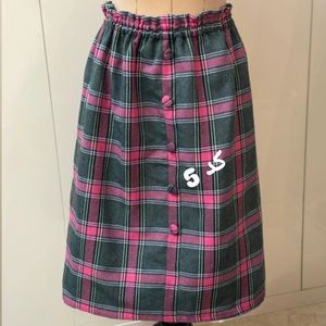 مشخصات دامن پشمی طرح پاییزه