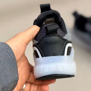 خرید اینترنتی قیمت کتونی بچگانه اسکیتی طرح فشن کد 4091707