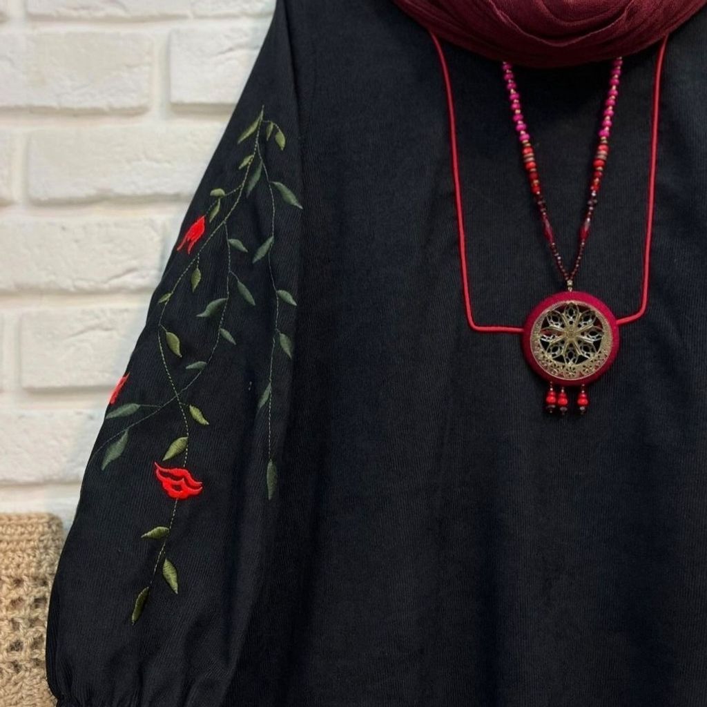 خرید انلاین کفتان گلدوزی پرنیا