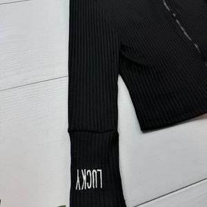 خرید انلاین بلوز فینگردار چشمک